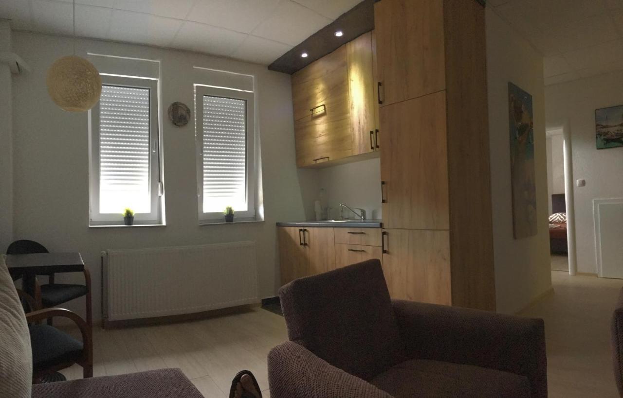 Gradiska Appartement Buitenkant foto