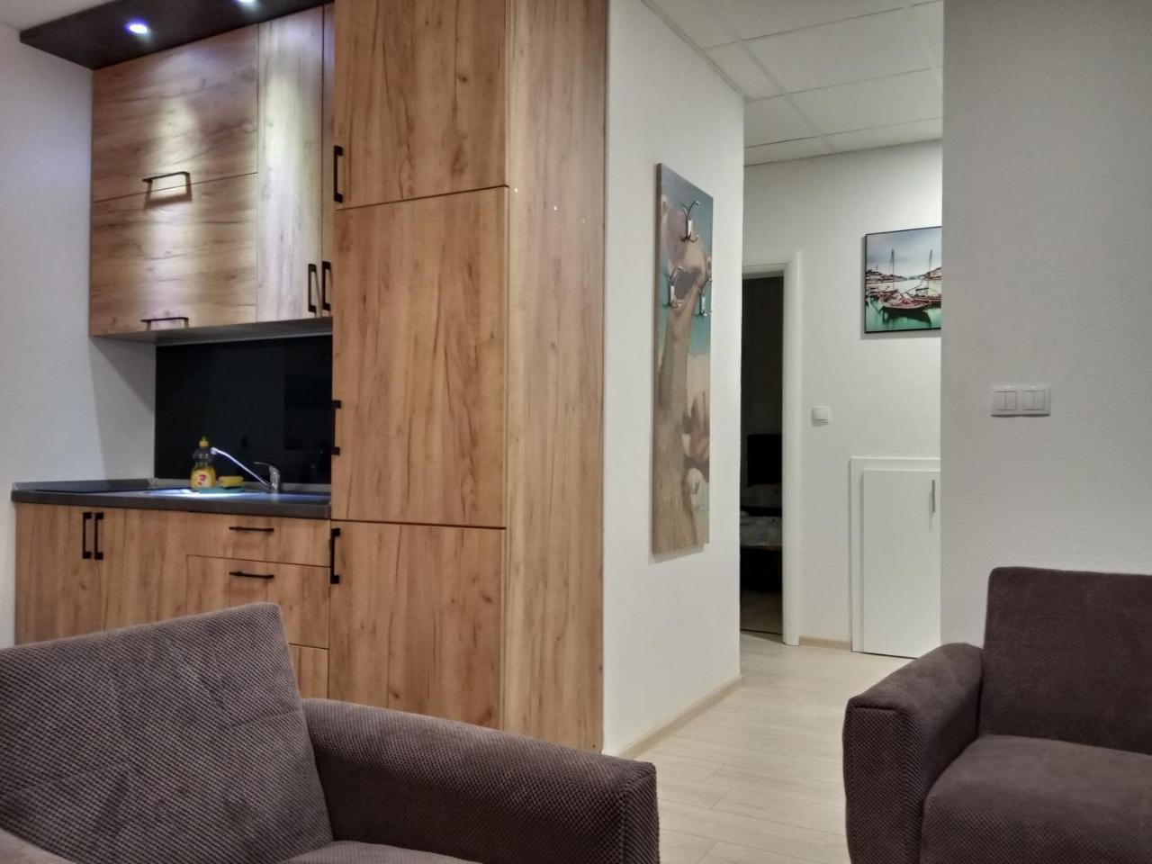 Gradiska Appartement Buitenkant foto